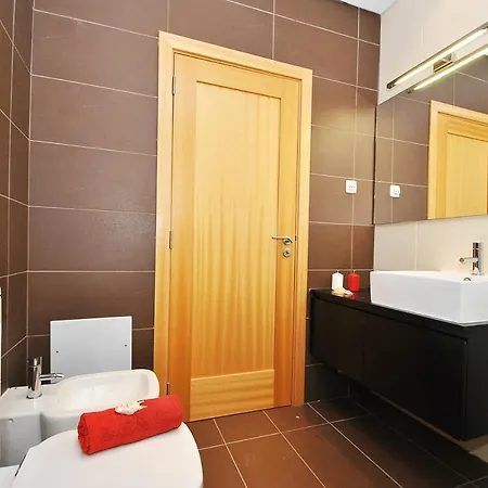 Townhouse Mar 2 - Moradia Com Bbq E Vista Mar - *